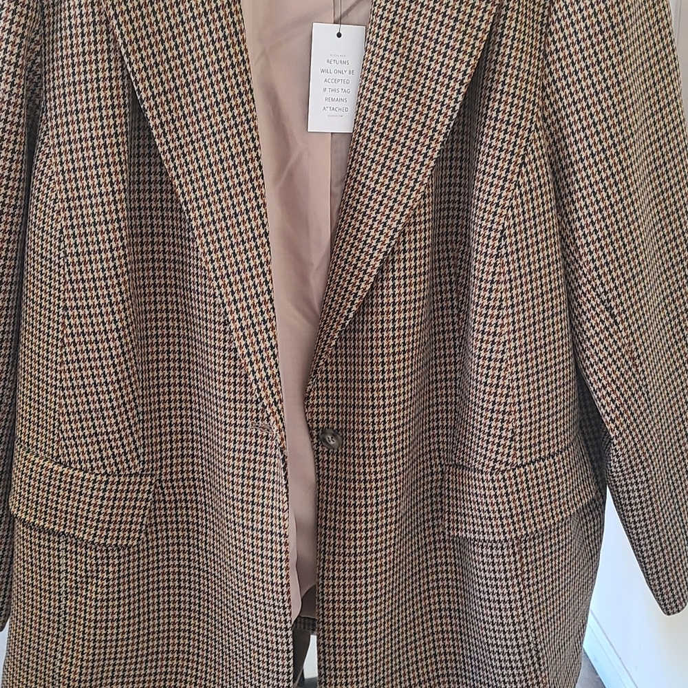 Stylish Houndstooth Blazer
